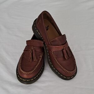 Dr. Martens Adrian Yellow Stitch Ambassador Loafer. Size Woman 7, Men 6, Cashew